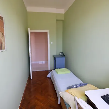 Апартаменты Deep Blue Apartment Next To The Sea Organs Задар
