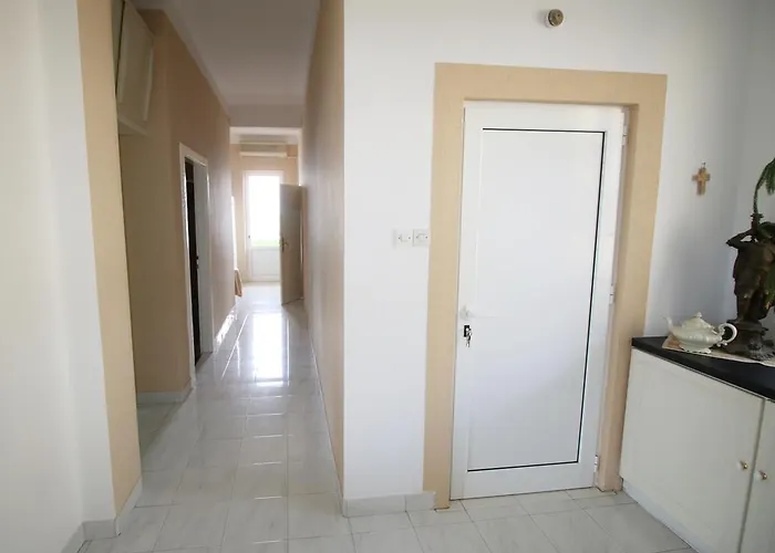 Deep Blue Apartment Next To The Sea Organs * Zadar